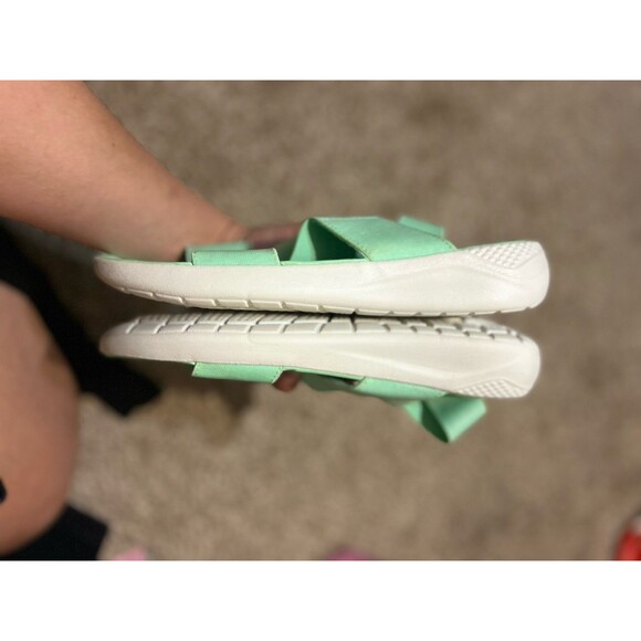 Crocs LiteRide Stretch Straps Sandals Mint Green 206081 Women Size 8 Water Shoes - Picture 7 of 9